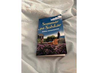 Sommar på Solskär av Anna Johansson - pocket