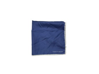 Näsduk från Tiger of Sweden PENCHE Helt ny (Ord pris: 349 kr)
