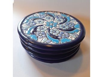 Handmålade underlägg i keramik från Artecer, S.L. spanien