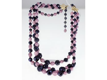 Vintage purple and lilac plastic bead triple strand necklace-circa 1970s-112g