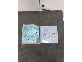 2 st Helt nya Klinkerramar med Golvbrunnssil (20x20 cm) – Rostfritt stål