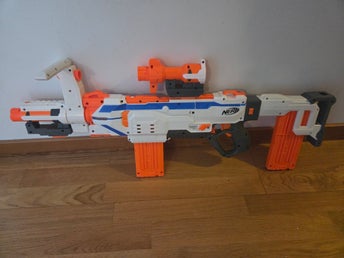 Nerf Modulus Regulator blaster