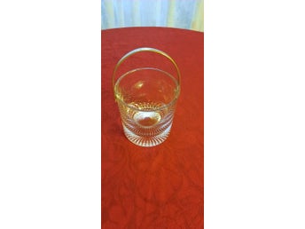 skål i glas med handtag