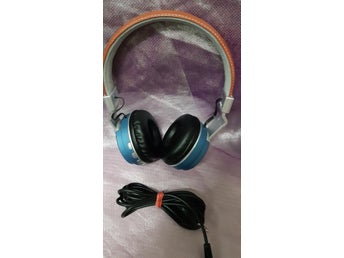INTEMPO EE3072BLUSTK Mattel Leather-Look Headphones