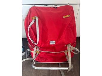 Retro Fjällräven röd ryggsäck