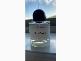 BYREDO Sundazed edp 100ml (396045218) ᐈ Köp på Tradera BYREDO Sundazed Eau de Parfum 100ml hos