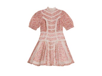 Se produkter som liknar byTiMo Victorian Organza Mini.. på Tradera  (592494220)