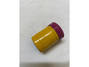Kodak. Burk för filmrullen. 1950-60talet. Plåt. Storlek: 5cm. 3 cm i diameter