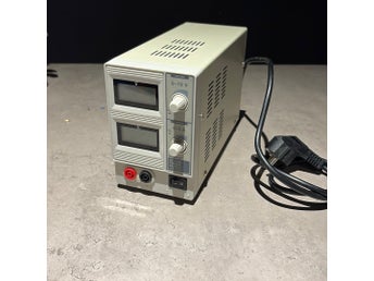Velleman DC Lab Power Supply LABPS1503