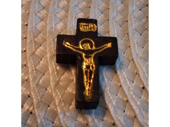 NY. Kors. Krucifix. Jesus. Hänge.