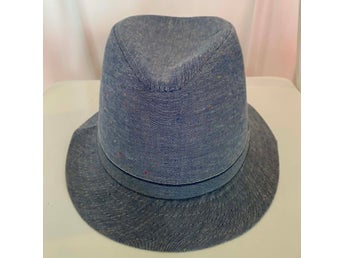 HELT NY – Trendig vintageinspirerad hatt
