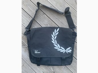 Fred Perry väska Fred Perry väska