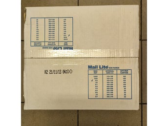 100 stycken nya Sealed air bubbelplast fraktkuvert C/0 150x210mm