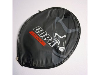 Racketfodral Badminton TECNO PRO COPA skydda din racket