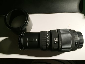 Sigma objektiv 70-300mm till Nikon