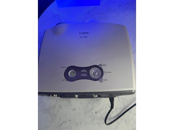 Canon LV-7365 Projektor