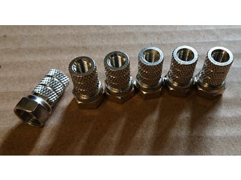 F-kontakt för koaxialkabel 5 mm i 6-pack.