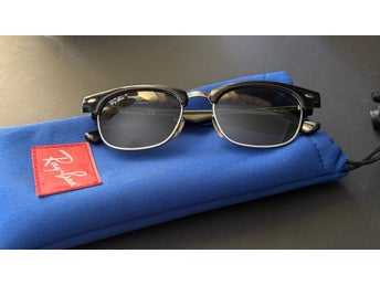 Ray-Ban Junior Clubmaster RJ9050S – barnstorlek 45 mm – med fodral