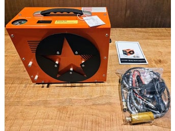 12V/220V 350W 4500psi bärbar PCP luftkompressor med inbyggd fläkt och adapter