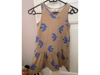 H&M beige klänning, storlek 110/116
