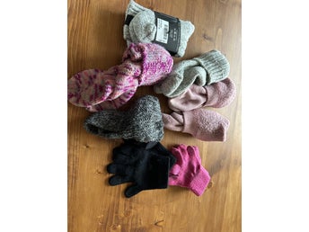 Raggsockor/ termo strumpor 31/35 plus halskragar