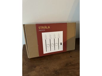 1 x IKEA STRÅLA 805.825.13 LED-ljuspåle (batteridriven) julgran granformad 2023
