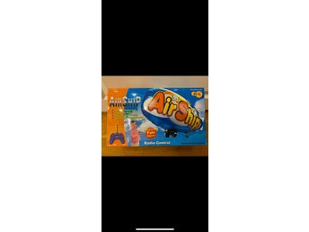 Radiostyrd luftskeppsleksak / airship