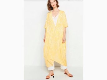 Kaftan klänning Lindex (414391696) ᐈ Köp på Tradera Kaftan klänning Lindex (414391696) ᐈ Köp på Tradera