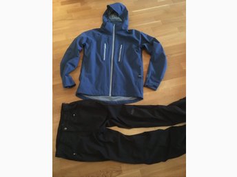 Skaljackabyxa set, fritidsjackabyxa, regnjackabyxa herr blå svart fint skick Skaljackabyxa set, fritidsjackabyxa, regnjackabyxa herr blå svart fint skick