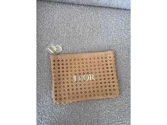 Dior beauty Clutch