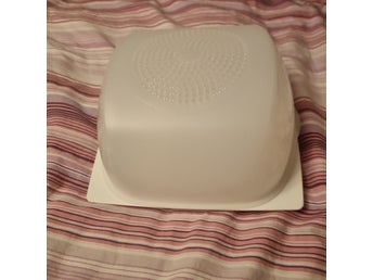 TUPPERWARE OSTKUPA MELLAN