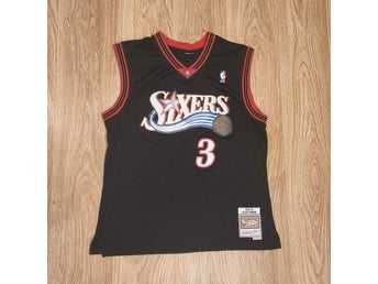 Mitchell & Ness Allen Iverson 76ers 2000-01 Black Swingman Jersey Storlek Okänd
