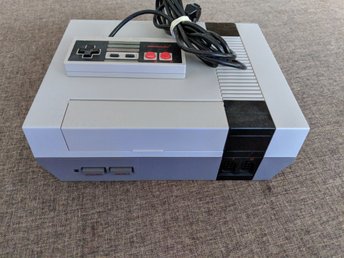 Nintendo Entertainment system - Svensksåld