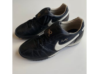Nike Ronaldinho Tiempo 10R 2007 - Astro Turf / TF Grus & Konstgräs