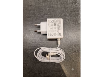 Strömadapter 24V 0.5A