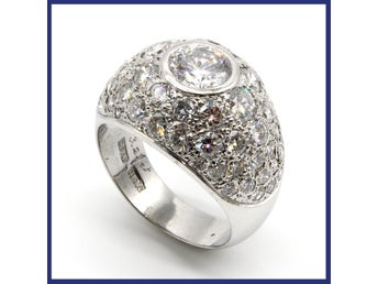 Ring, 18K vitguld, naturliga, briljantslipade diamanter (3,23ctv, stl 18,6mm)