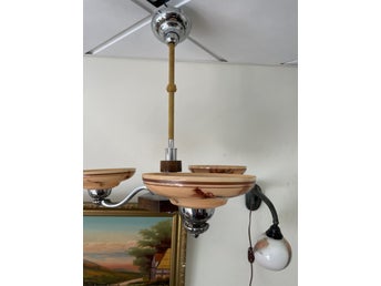 Taklampa i Art Deco-stil