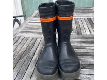 Gummistövlar strl 38, Tretorn Trapper med skyddshätta över tår.