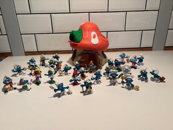30st Smurfar med svamphus