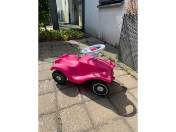 Rosa bobbycar