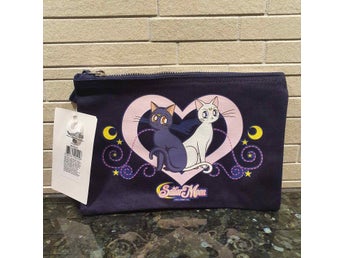 SAILOR MOON LUNA & ARTEMIS MARINBLÅ SMINKVÄSKA Merchandise Merch Anime Manga