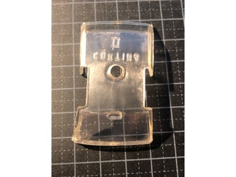 NYTT KUPEGLAS TILL FORD TAUNUS 154 DINKY TOYS VDB3