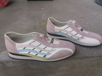 NYA NIKE SKOR DUSTY PINK (340736390) ᐈ Köp på Tradera NYA NIKE SKOR DUSTY PINK (340736390) ᐈ Köp på Tradera