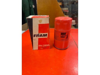 Massey Fergusson MF20, Perkins D3.152, MIAG DF223 mfl. oljefilter Fram (PH2895)