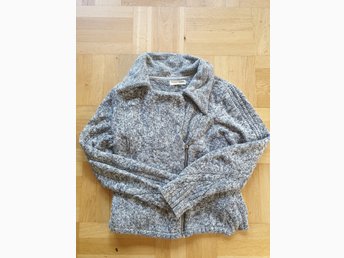 Varm och mysig odd Molly stickad tröja stl 3 Varm och mysig odd Molly stickad tröja stl 3