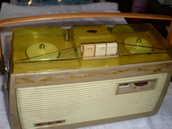Portabel Bandspelare Dux från 1962 för Fixare