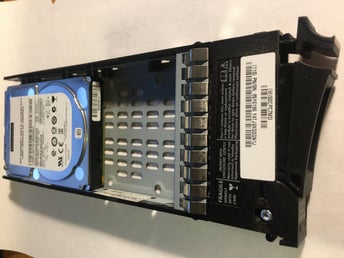 Serverhårddisk (50) IBM 9RZ268-039 7.2K 6GB SAS 2.5 tum med IBM