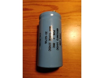 Kondensator / 68000 uF / 16 V / Mallory