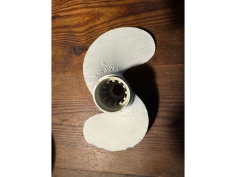 Propeller till utombordare, 2-blad, 210x160, Made in Japan