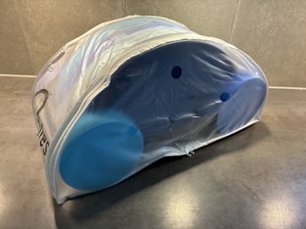 Helt ny / oanvänd! Bobles! Bil / Car! I väldigt tåligt semi-mjuk/hårt material!